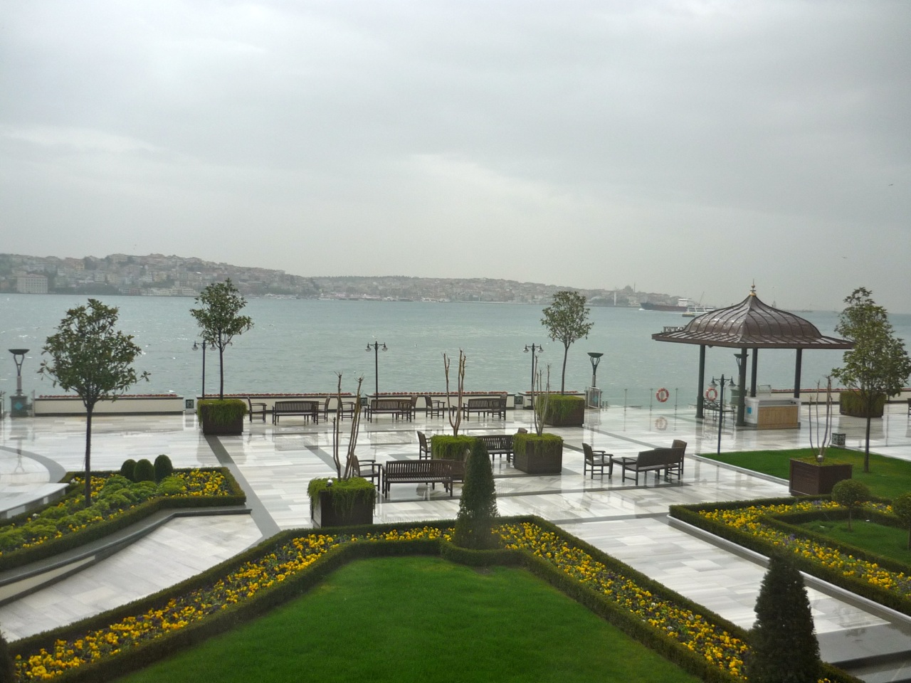 Four Seasons, Istanbul: Blick über den Bosporus 